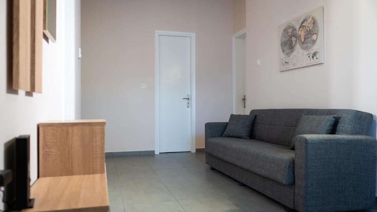 Andromachis Moneto Residence Under Meteora Kalambaka Eksteriør billede
